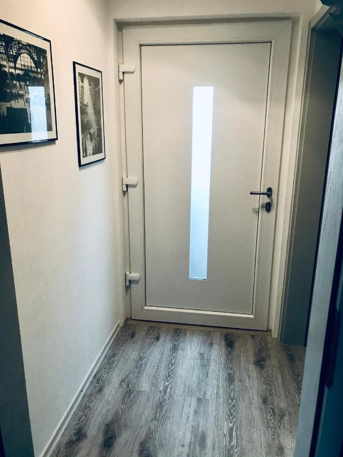 Wohnung Mit Charme, Netflix Rheinstetten Ngoại thất bức ảnh