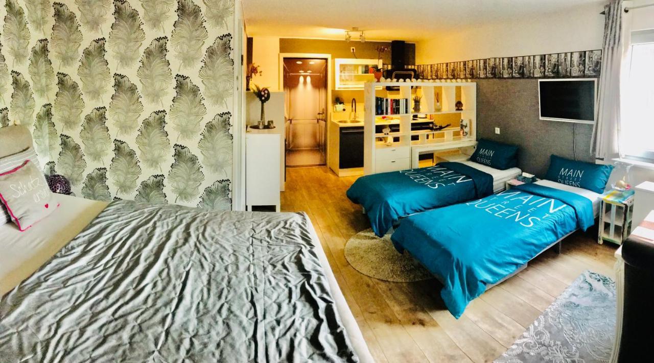 Wohnung Mit Charme, Netflix Rheinstetten Ngoại thất bức ảnh